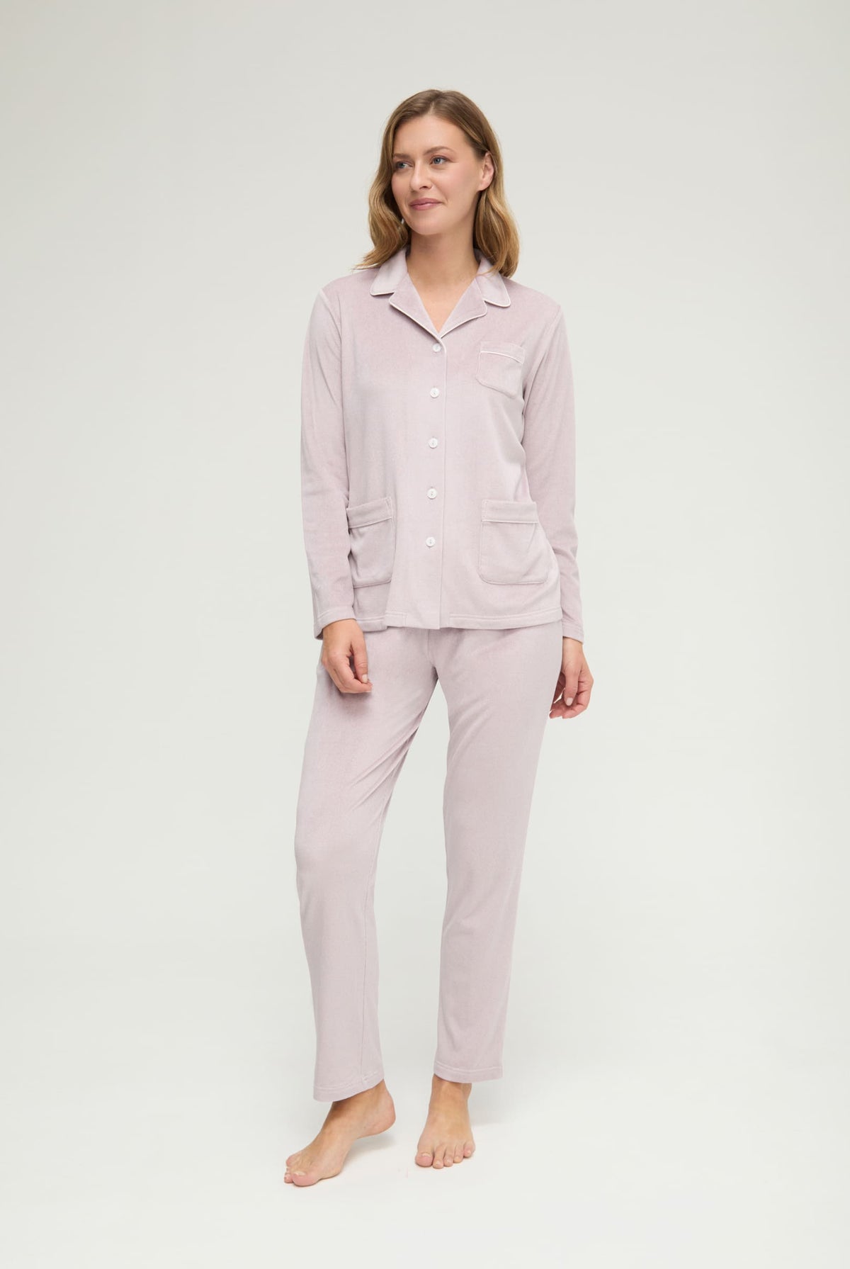 Pijama de invierno manga larga abierto vigoré malva cuello solapa