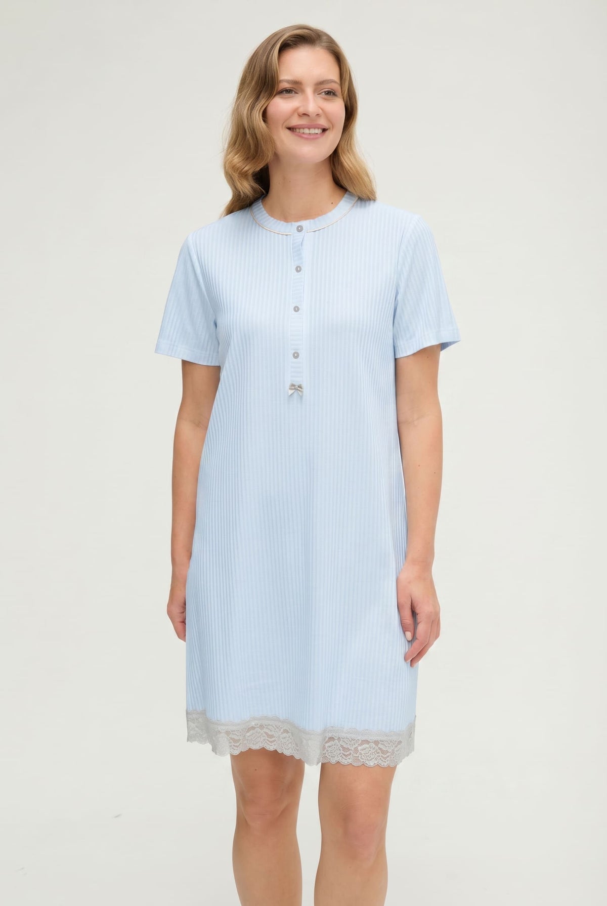 Camisón de invierno manga corta lencero marfil con puntilla
