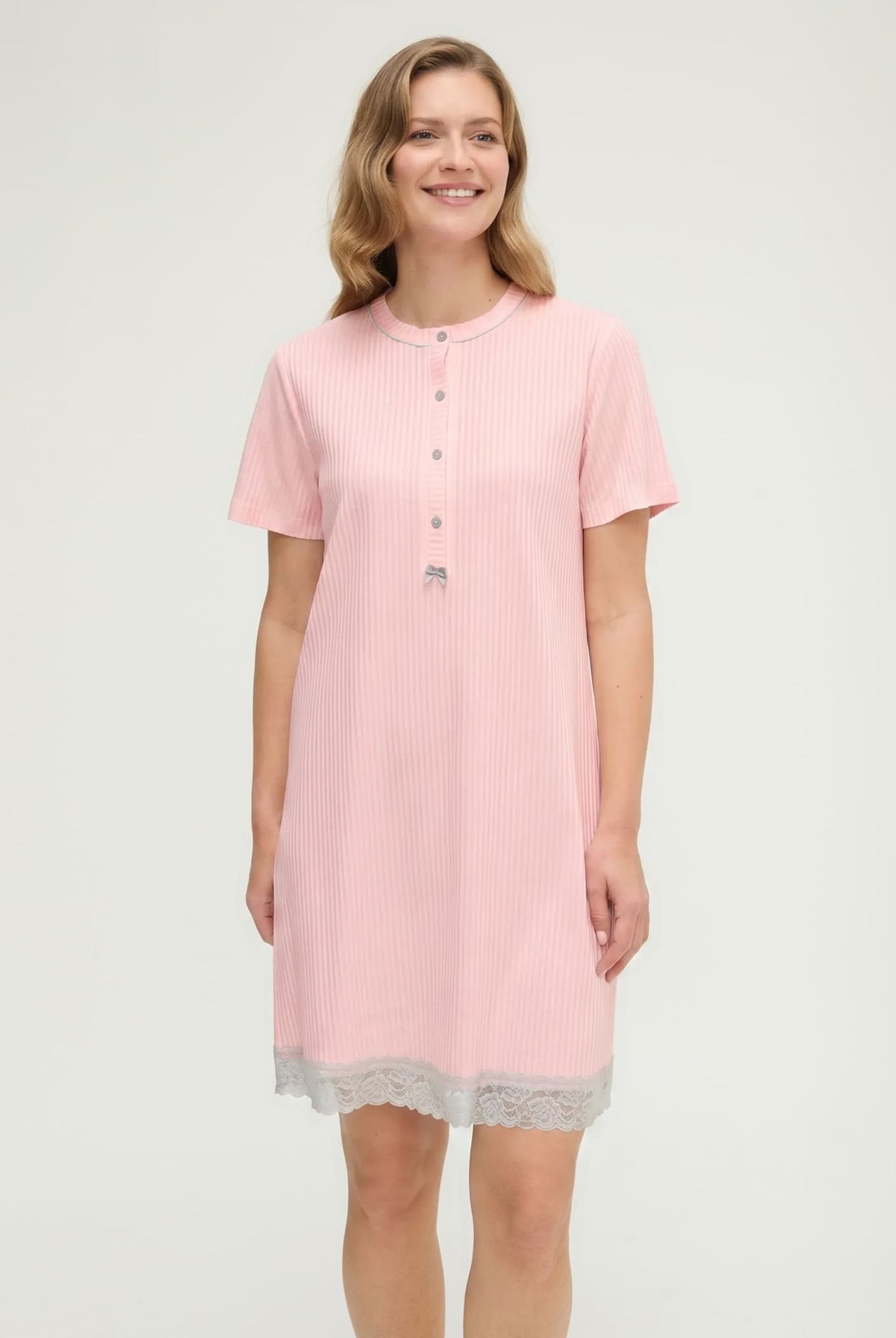 Camisón de invierno manga corta lencero marfil con puntilla