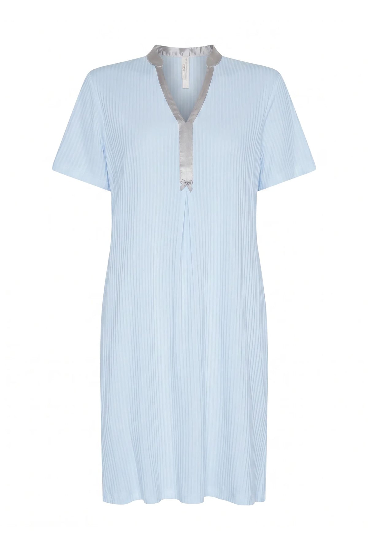 Camisón de invierno manga corta lencero de raso marfil