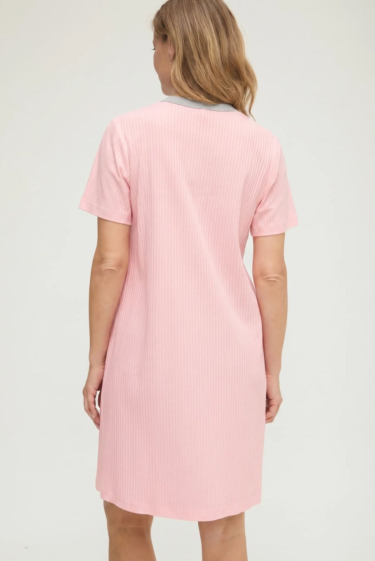 Camisón de invierno manga corta lencero de raso marfil