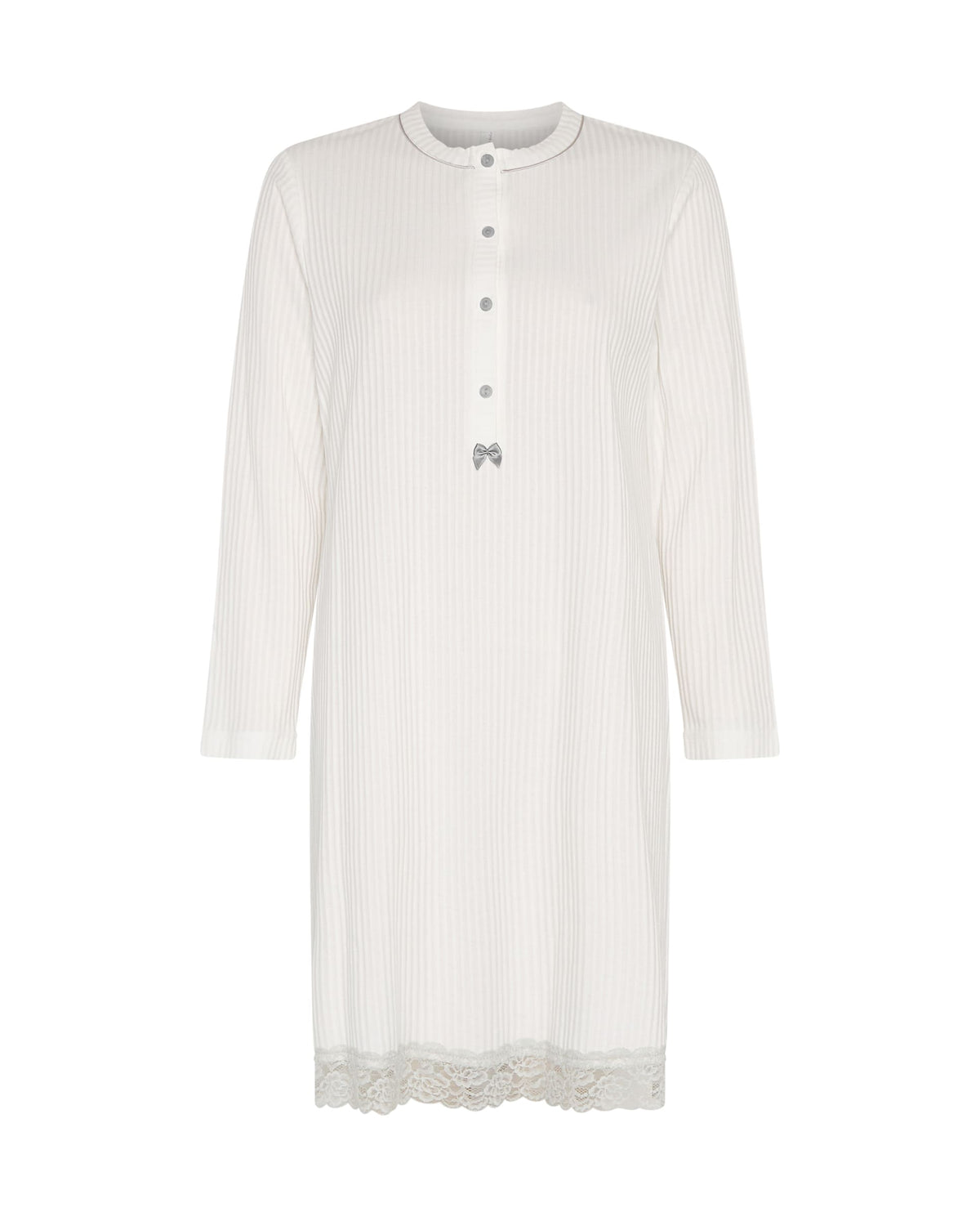 Camisón de invierno manga larga lencero marfil con puntilla