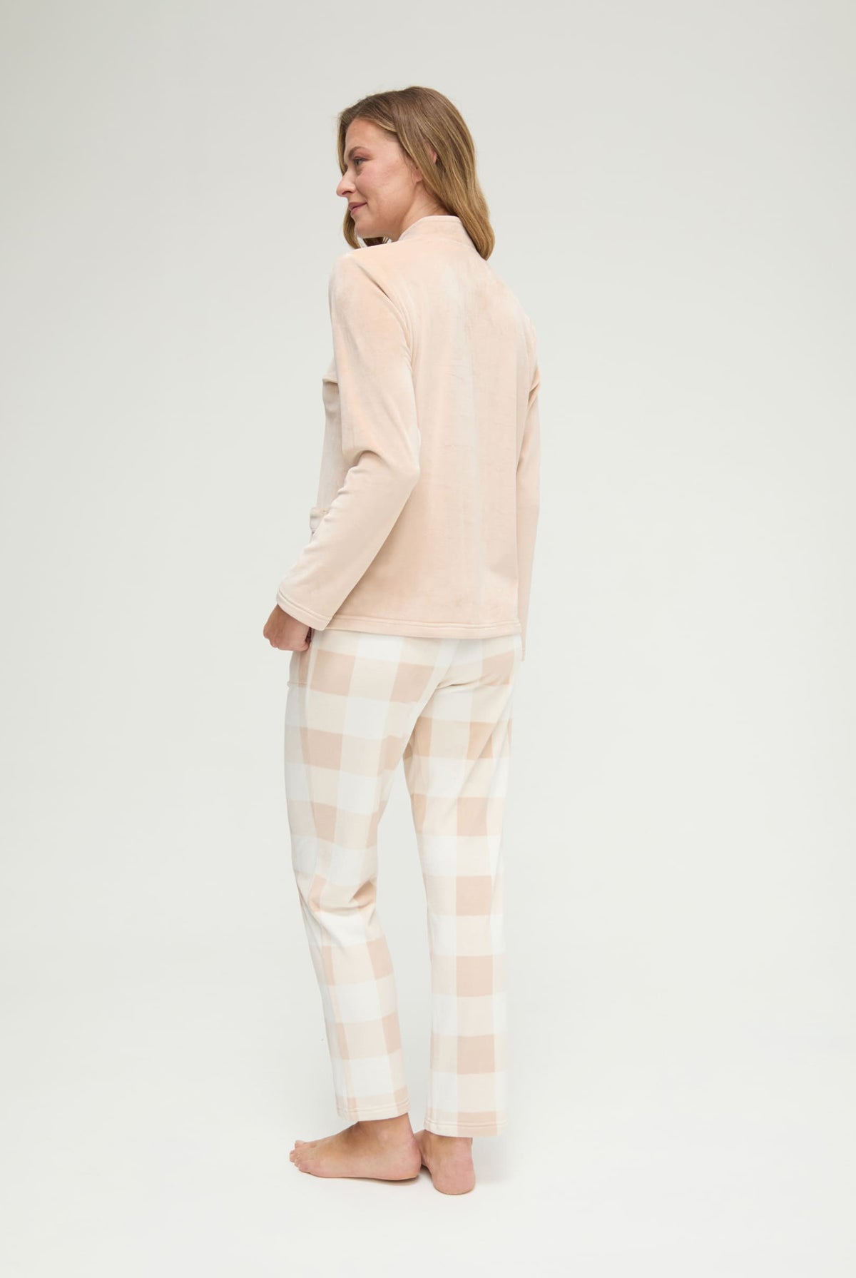 Pijama de invierno manga larga micropolar camel de cuadros