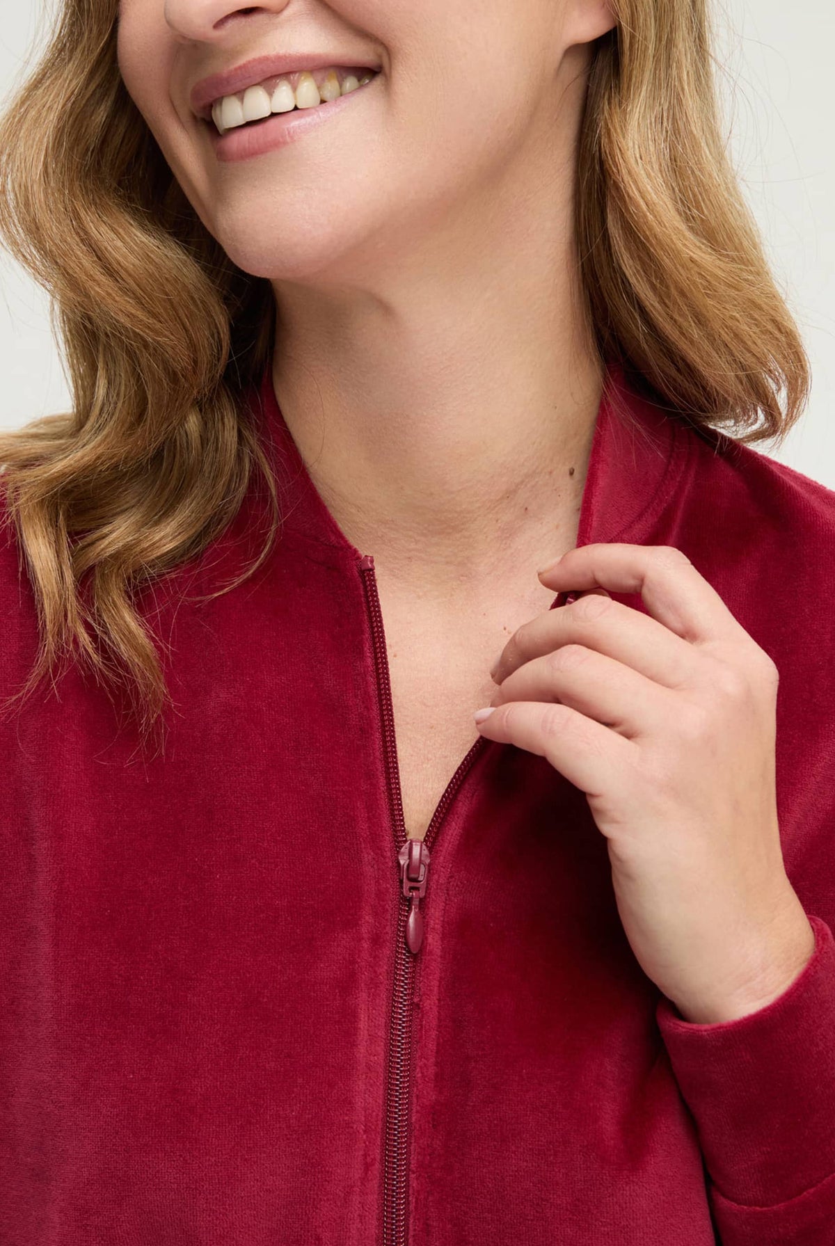 Pijama de invierno manga larga terciopelo burdeos con cremallera