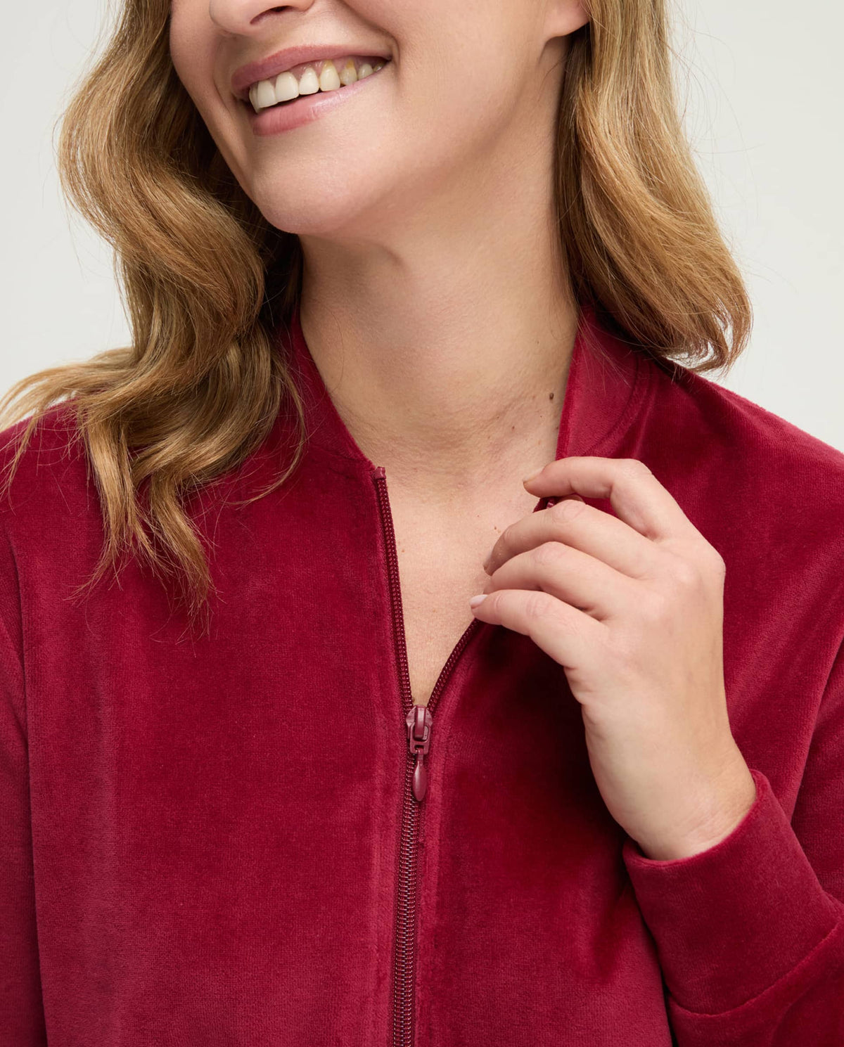 Pijama de invierno manga larga terciopelo burdeos con cremallera