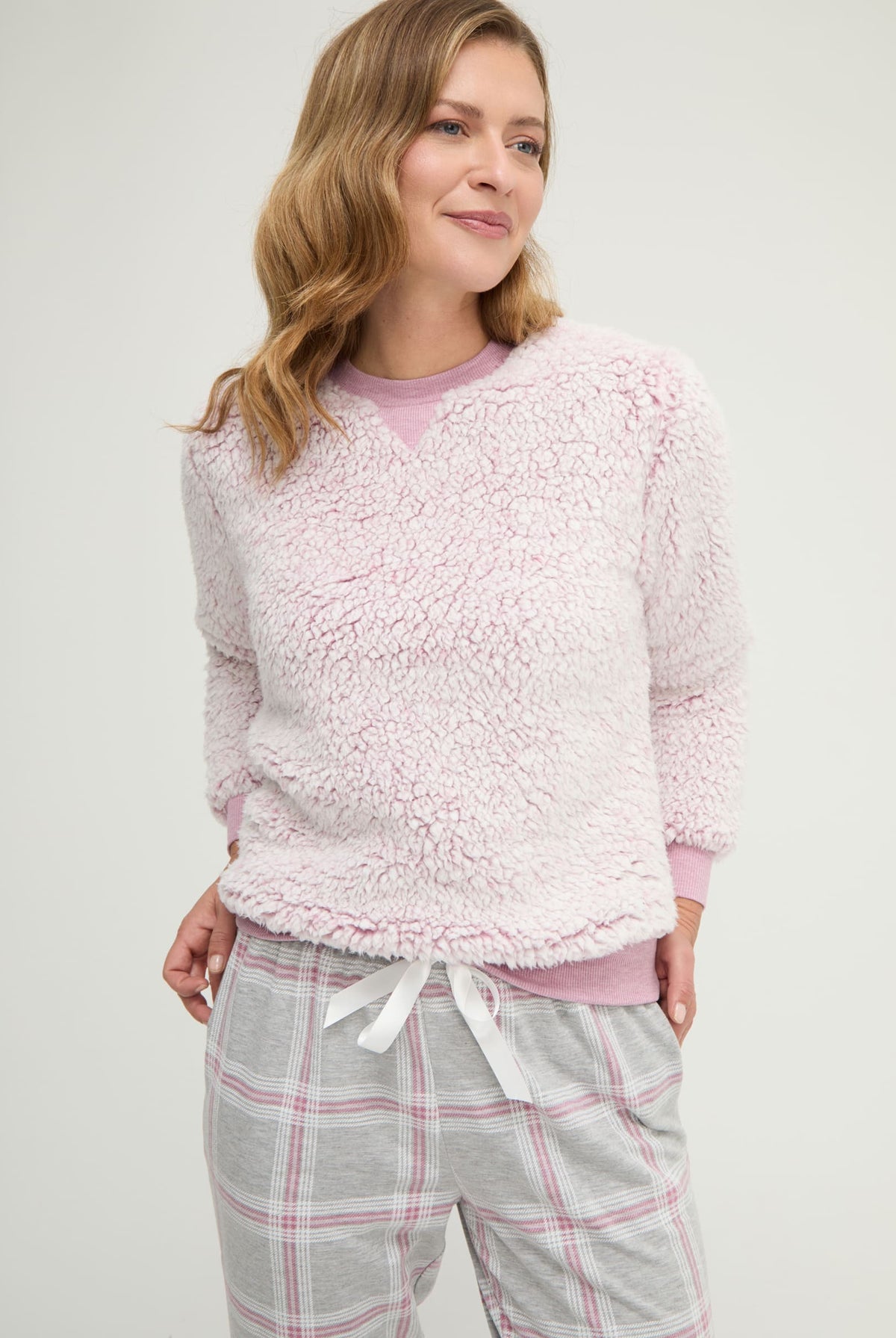 Pijama de invierno manga larga borreguillo malva de cuadros