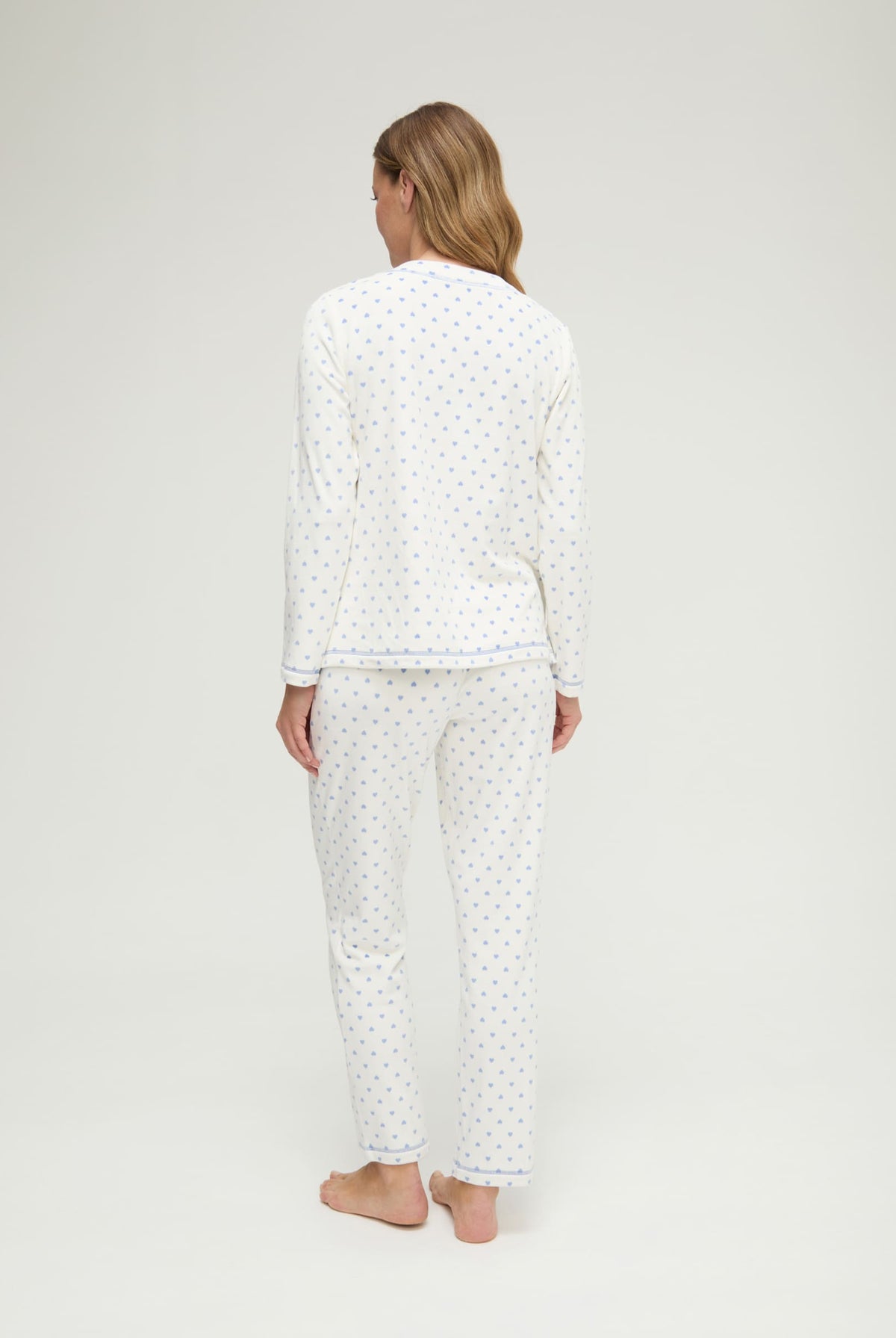 Pijama de invierno manga larga micropolar azul de corazones