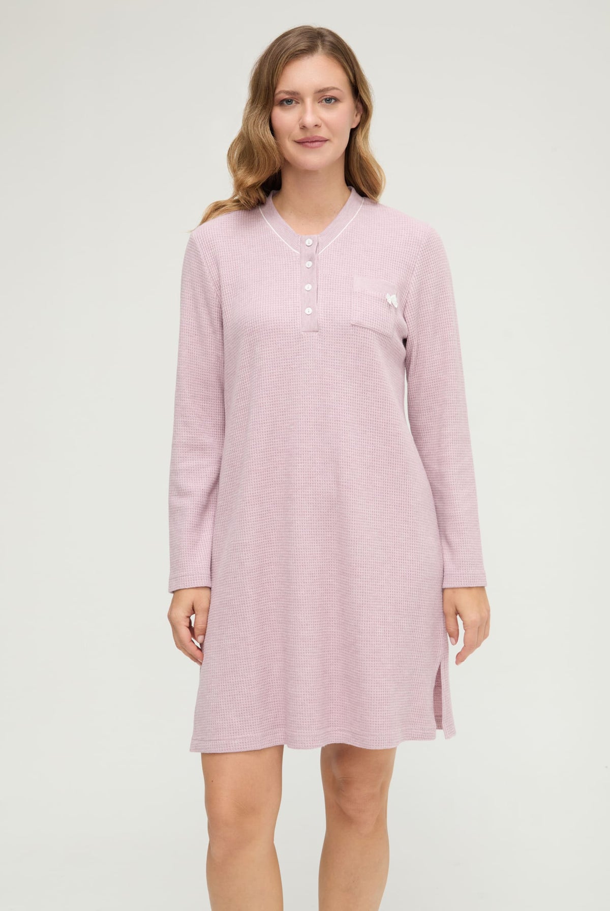 Camisón de invierno manga larga vigoré malva cuello pico de cuadritos