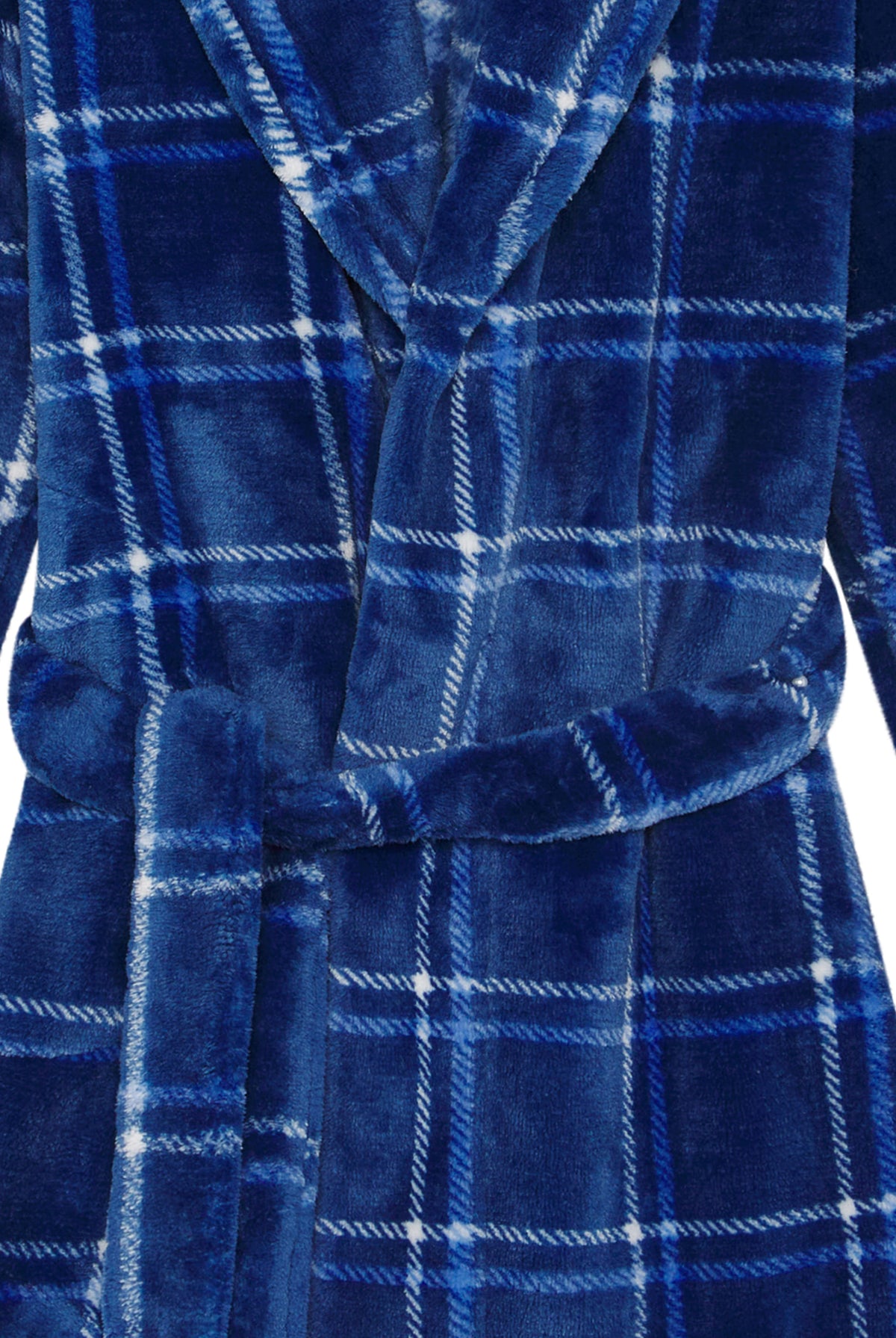 Primer plano de bata de invierno para niño Lohe con estampado de cuadros azules y cinturón