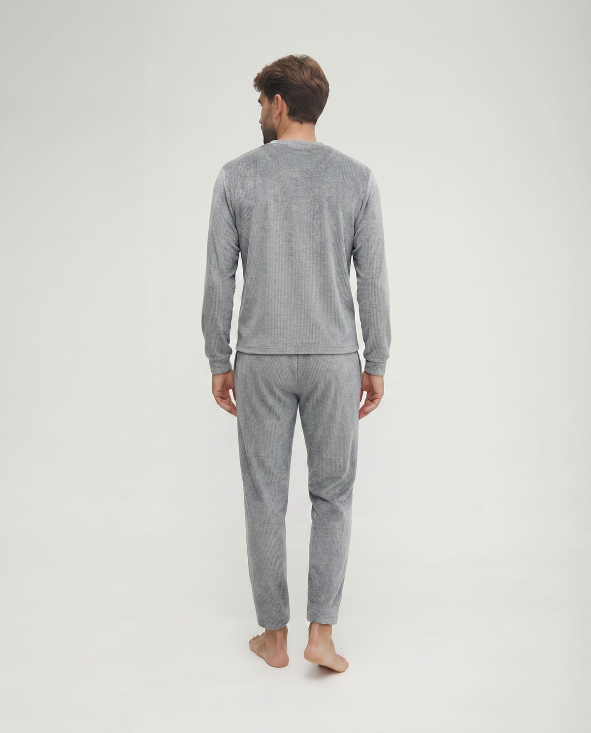 Pijama de hombre de invierno manga larga vigoré gris cuello pico