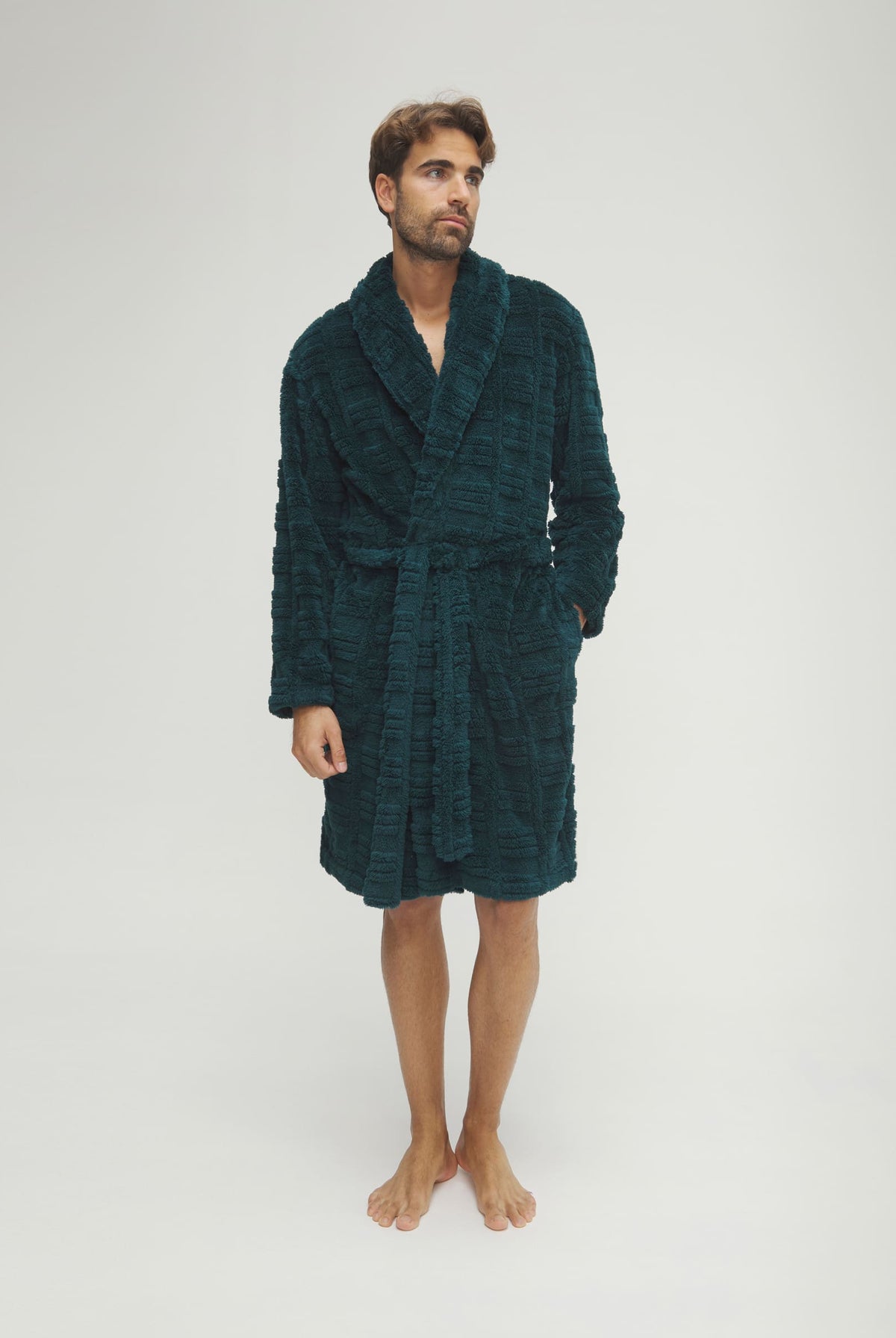 Bata de hombre de invierno jacquard verde con cinturón