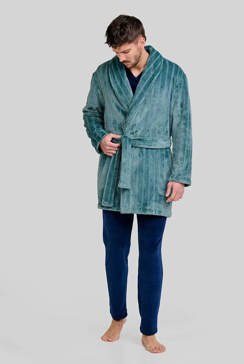 hombre con bata corta Jacquard de rayas verde cuello smoking, bolsillos laterales y cinturón
