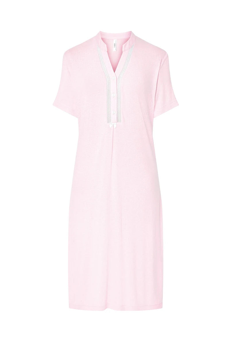 Camisón lencero de manga corta cuello botones entredós — Rosa