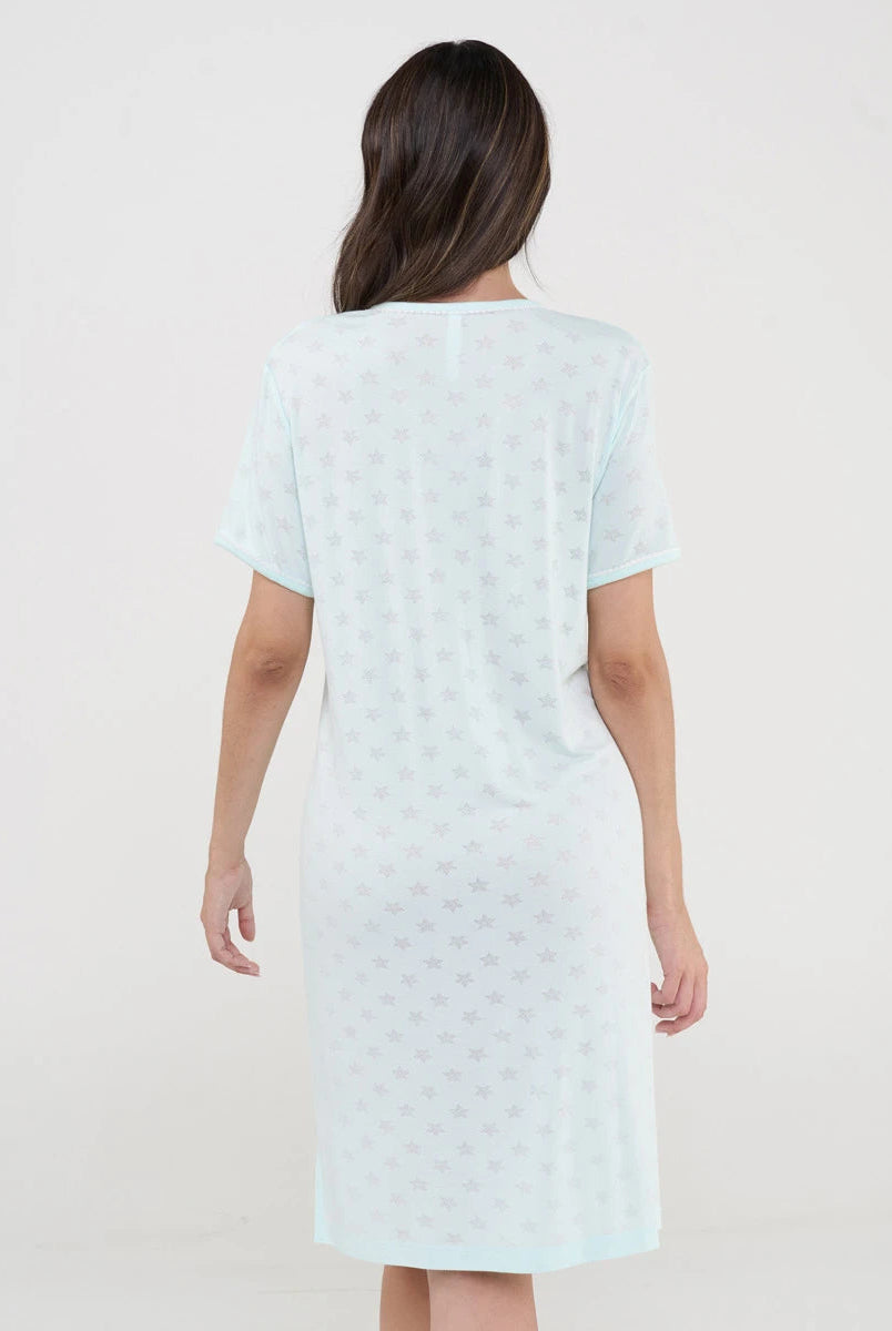 Camisón veraniego de manga corta verde suave, fresco y elegante diseño