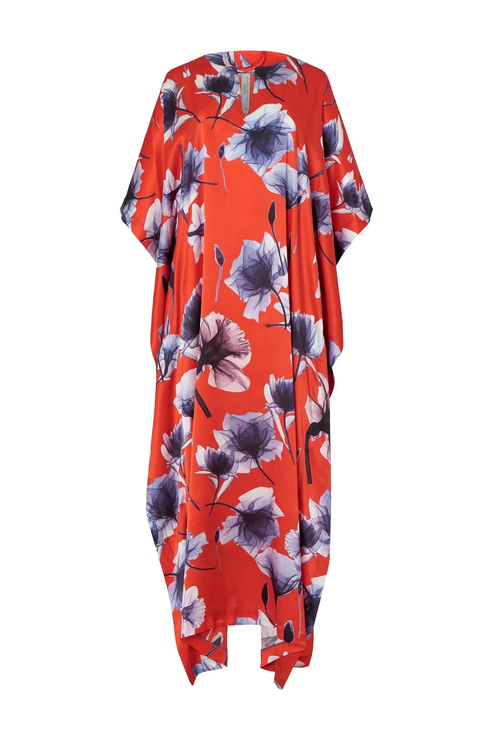 Kaftan de seda natural estampado con escote redondo y abertura central con manga mariposa al codo.