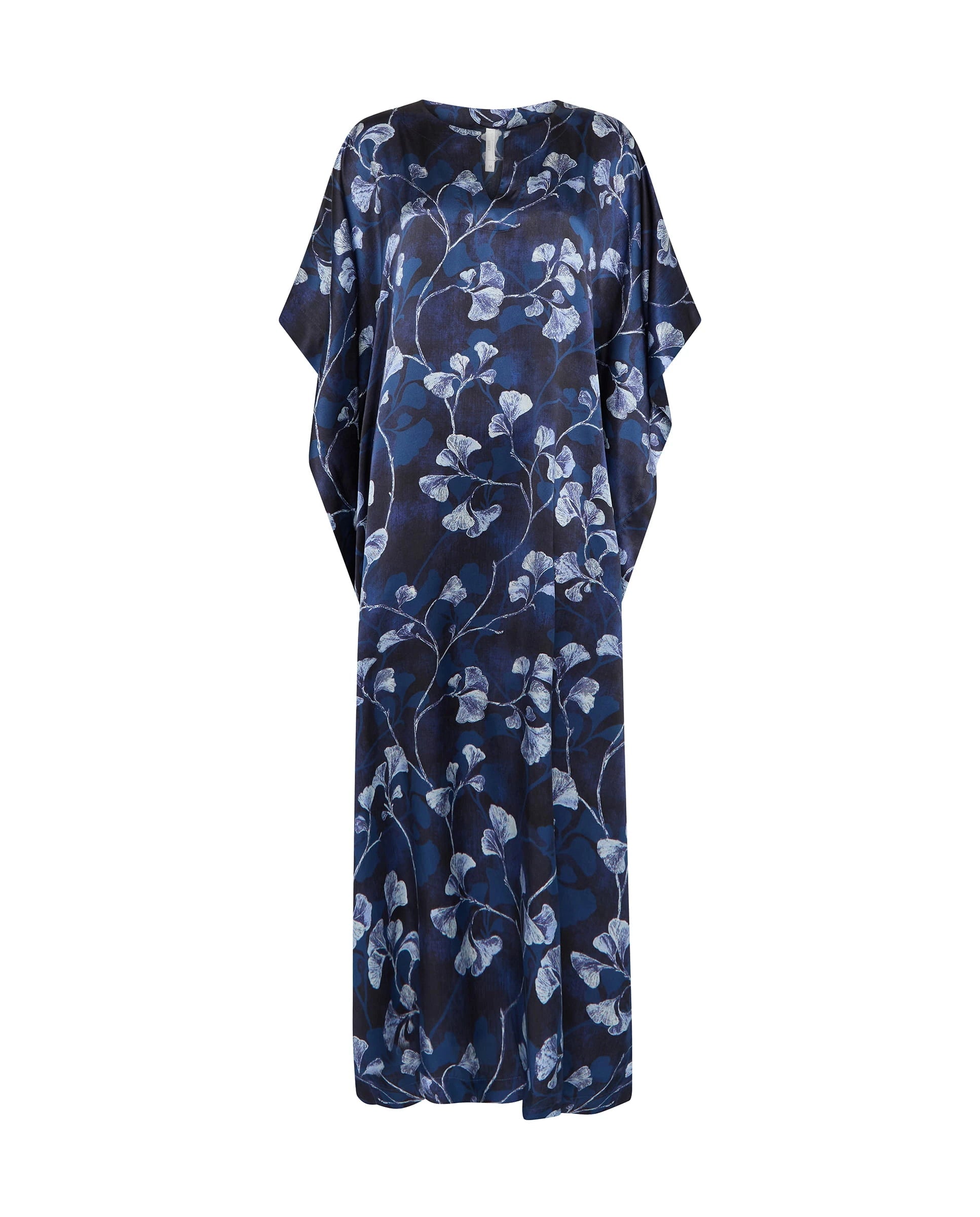 Kaftan de seda natural marino estampado flores con escote con abertura central y manga mariposa al codo.