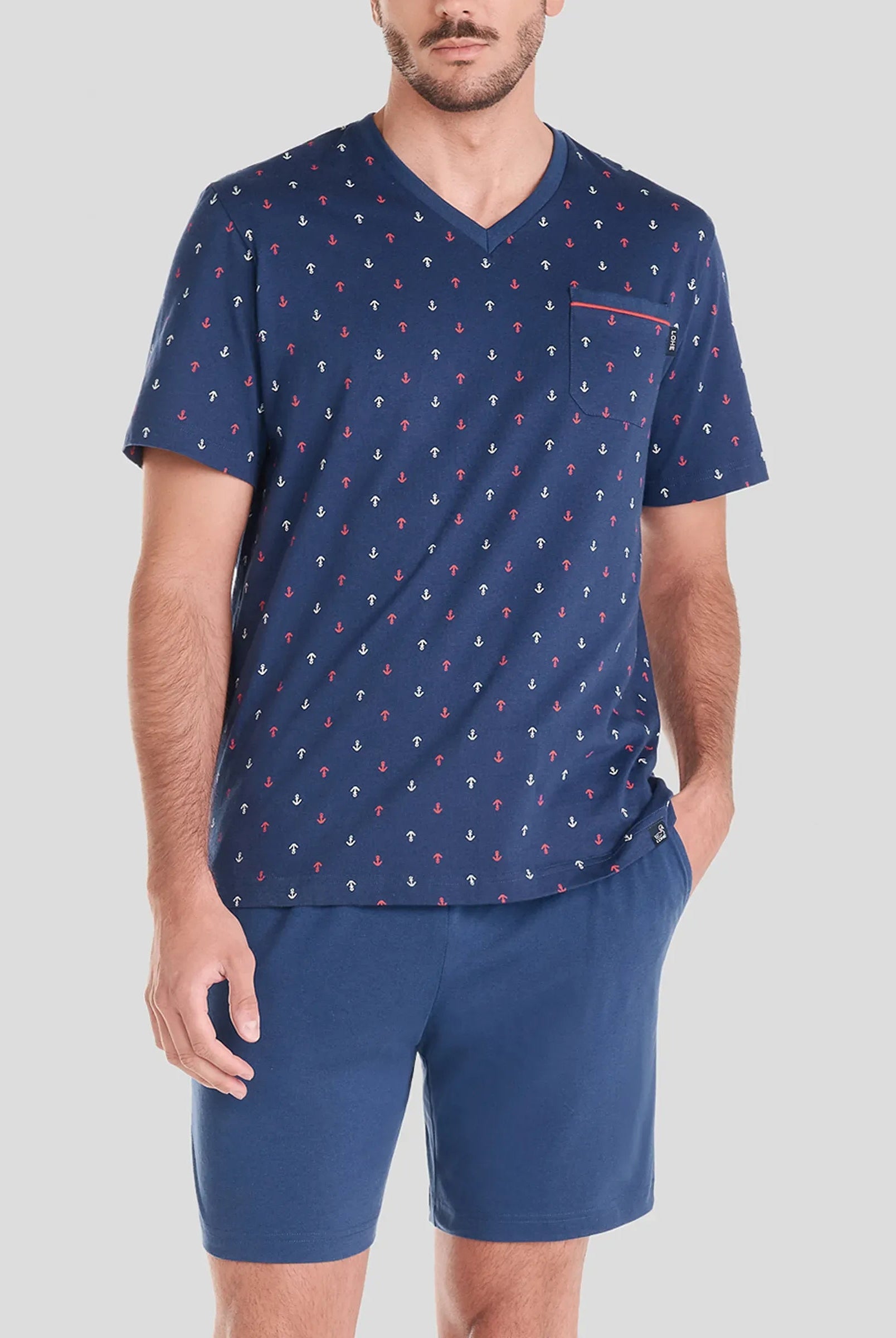 ¡Descubre este pijama corto de hombre perfecto para el verano! Ideal para los días calurosos.