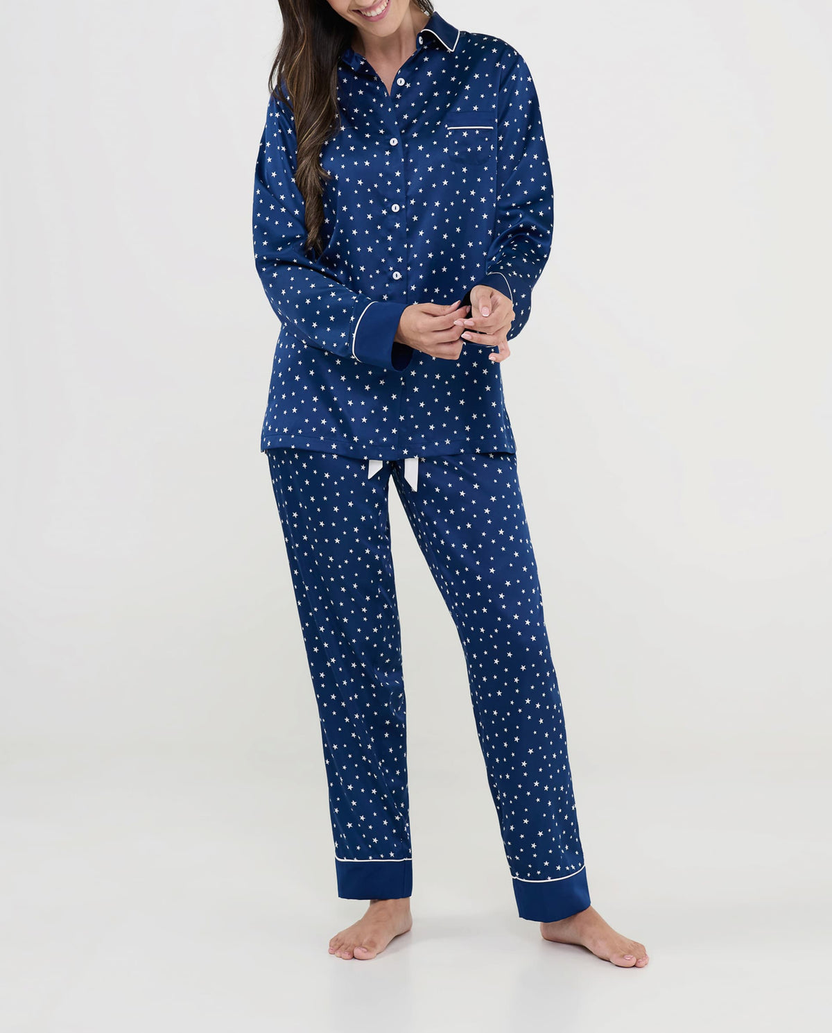 Pijama navidad Mujer estilo camisero azul marino con estrellitas blancas