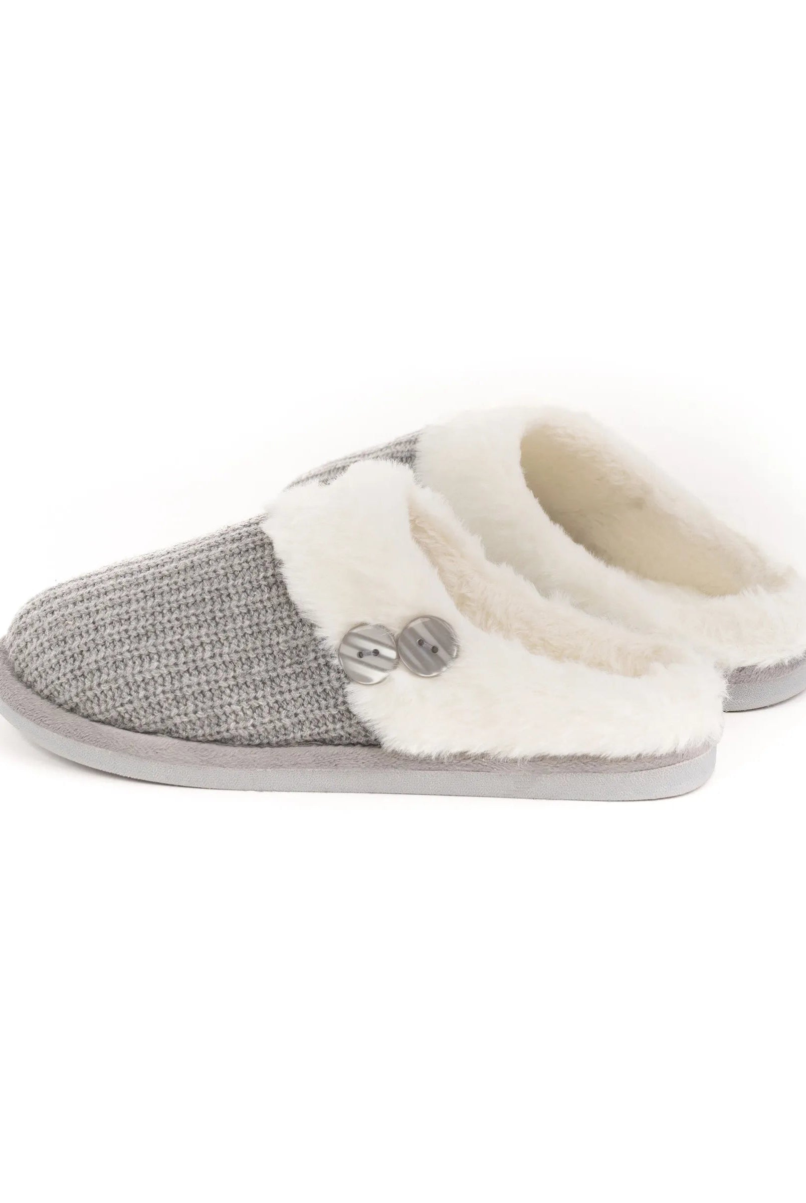 Zapatillas de mujer abiertas borreguillo