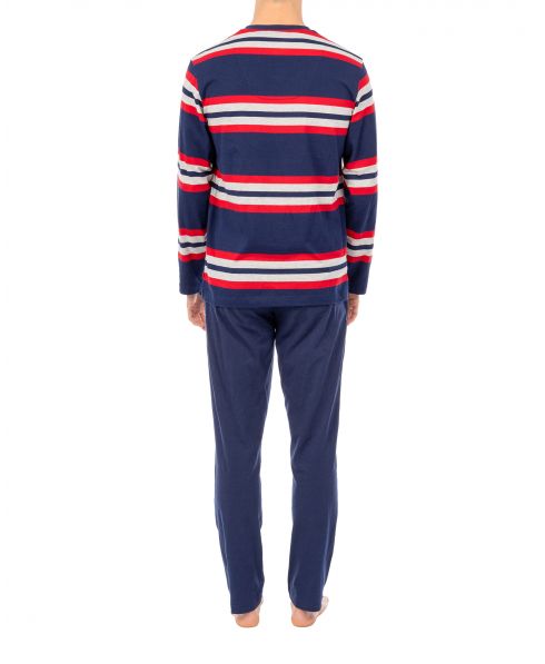 Man in dark blue long pyjamas with red stripes
