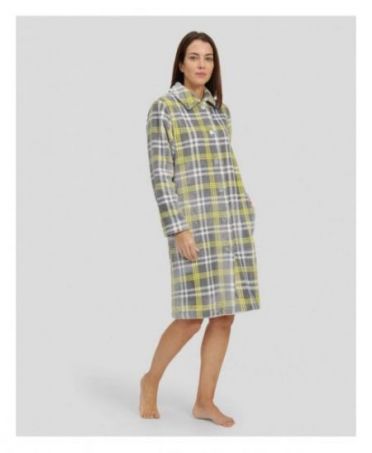 Woman in long open flannel plaid gown with side pockets