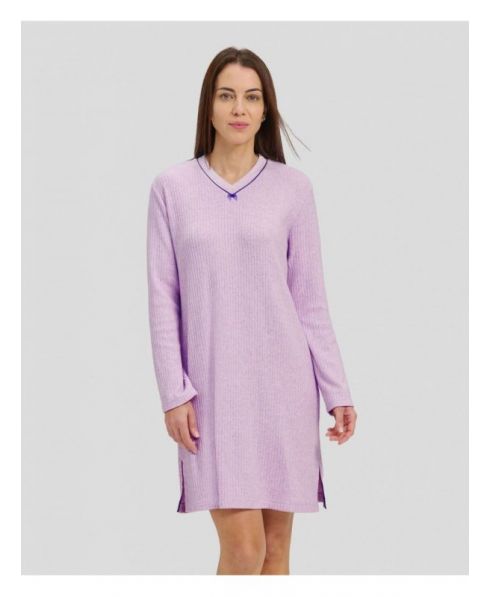 Woman in mauve long-sleeved winter nightdress with V-neck V-neck