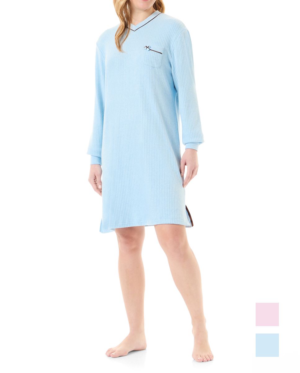 Woman with long ribbed nightdress with light blue peak