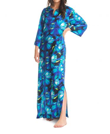 Silk kaftan with round neckline and elbow length sleeves