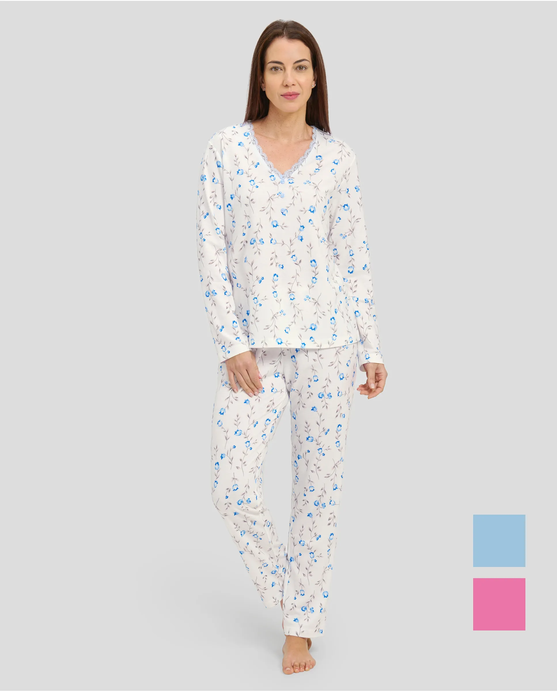 Women's long-sleeved winter pyjamas with light blue floral print and V-neck with lace trimming