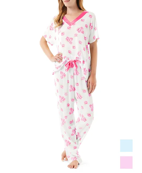 Pijama largo de verano para mujer de flores fucsia con cuello pico y raso a juego