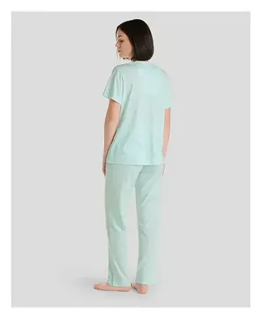 Rear view of women's summer pyjama set in green colour