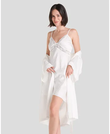 Set of strapless nightdress with lace trim and matching dressing gown