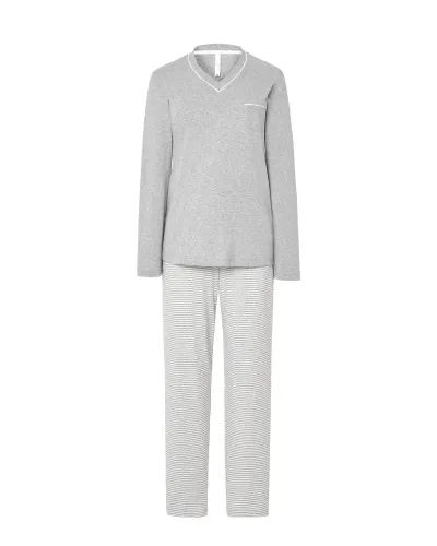 Pijama largo de mujer melange gris con cuello pico y pantalón a rayas