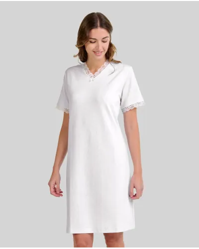 ✅ Short-sleeved nightdress with V-neckline and lace | LOHE ®