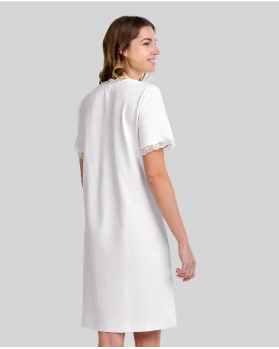 ✅ Short-sleeved nightdress with V-neckline and lace | LOHE ®