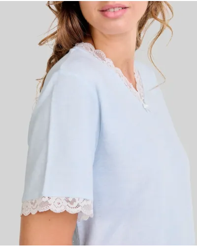 ✅ Short-sleeved nightdress with V-neckline and lace | LOHE ®