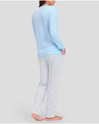 Women's pyjamas with light blue long sleeves with cuffs and v-neck and matching hearts long trousers