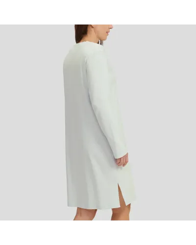 Detail of the soft green jacquard jacquard winter nightdress with lace collar