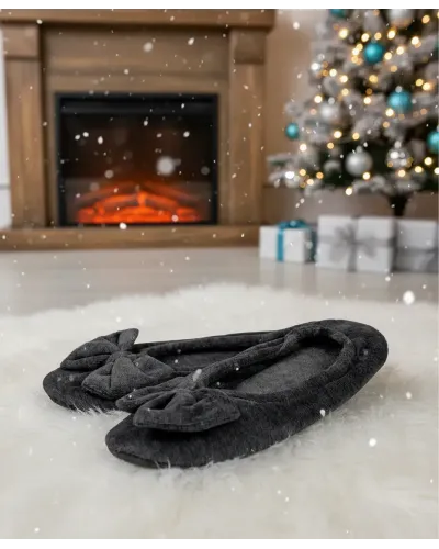 Comfortable women's velvet slippers with bow