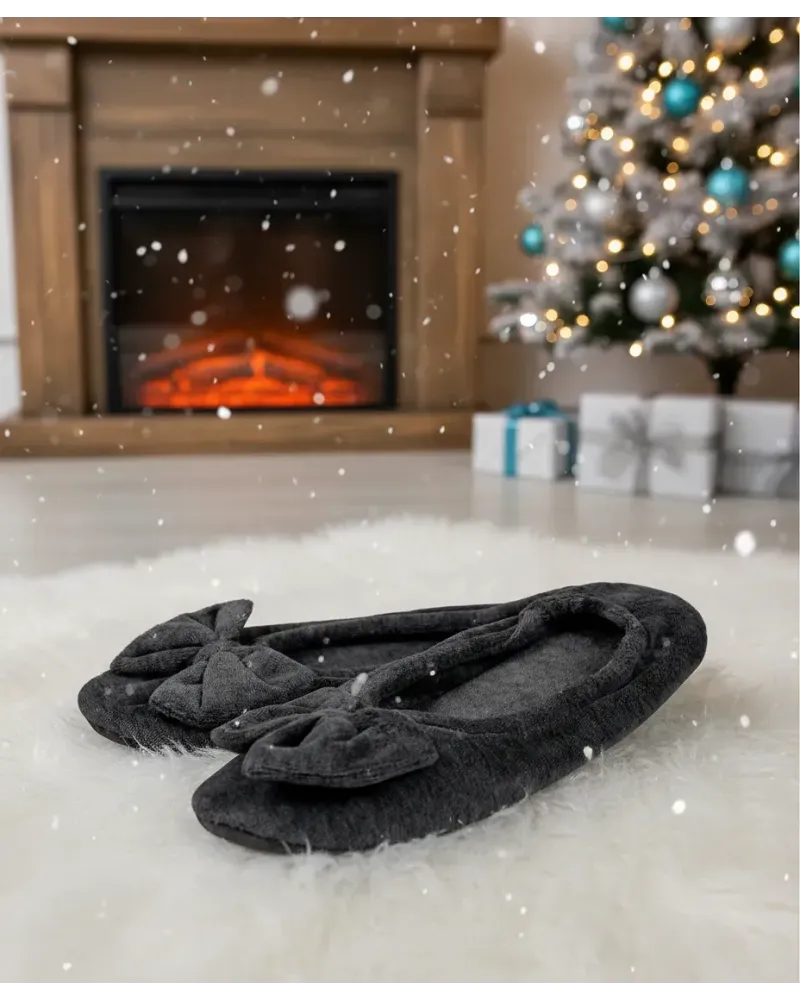 Comfortable women's velvet slippers with bow