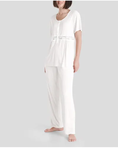 Women's lingerie pyjamas with short sleeves in ivory ribbed fabric, round neck with satin and buttons and lace at the waist.