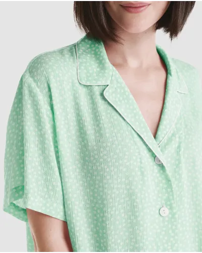 Women's summer pyjamas in green viscose jacquard jersey with polka dot print and open jacket with pockets