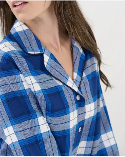 Women's blue checked shirt pyjamas, front design with buttons and patch pockets.