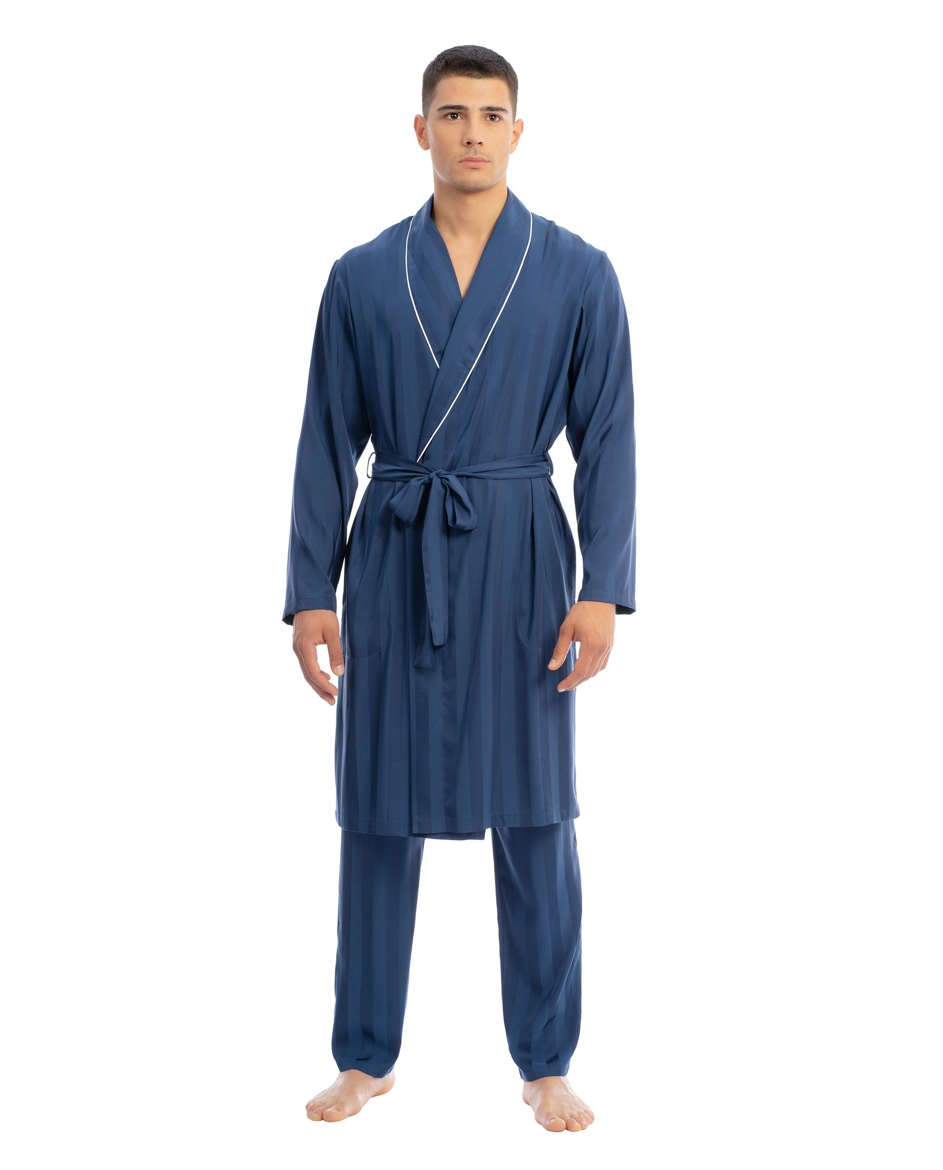 Men's long-sleeved short robe in blue satin jacquard fabric.