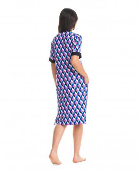 Rear view of this summer's short beach dress with diamond pattern