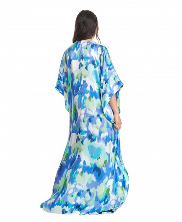 Back view of printed silk kaftan natura with elbow length sleeve