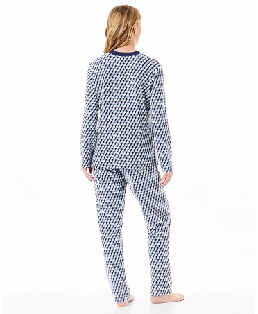 Vista trasera de pijama largo de mujer para invierno estampado a rombos