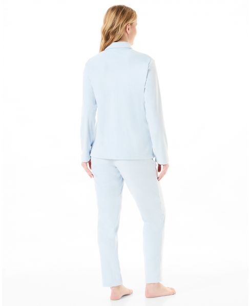 Vista trasera de pijama de terciopelo celeste de manga larga para invierno