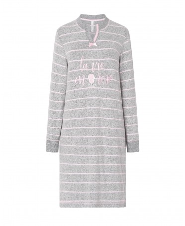 Women's long nightdress, pink stripes and embroidery, long sleeves with cuffs.