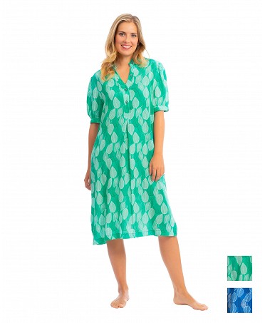 Short green beach dress with leaves print